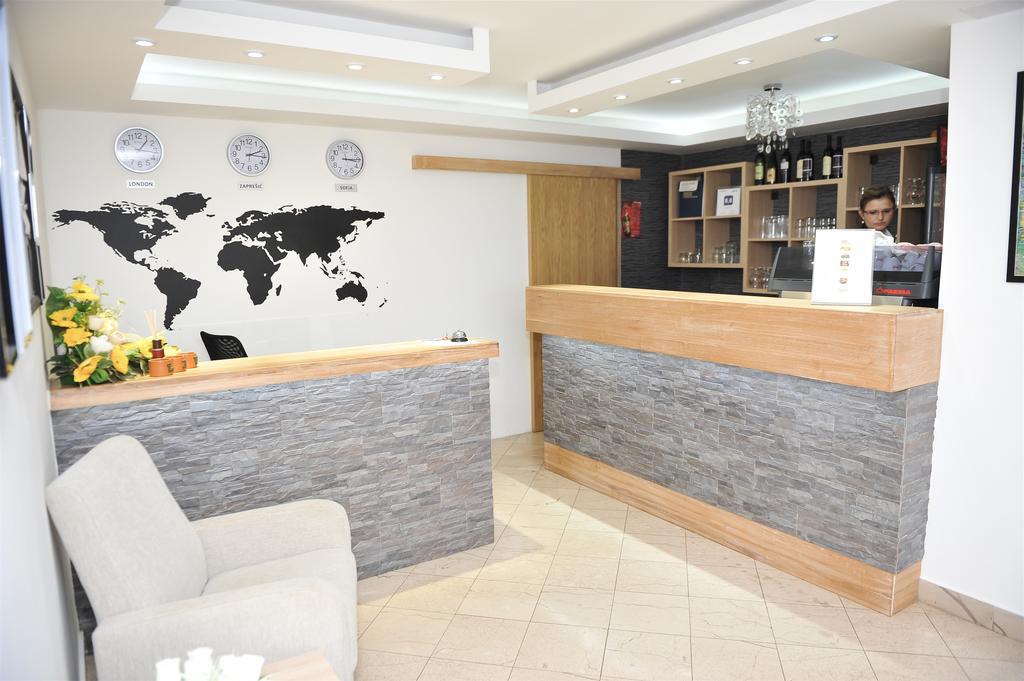 Gec Hotel Zapresic Bagian luar foto