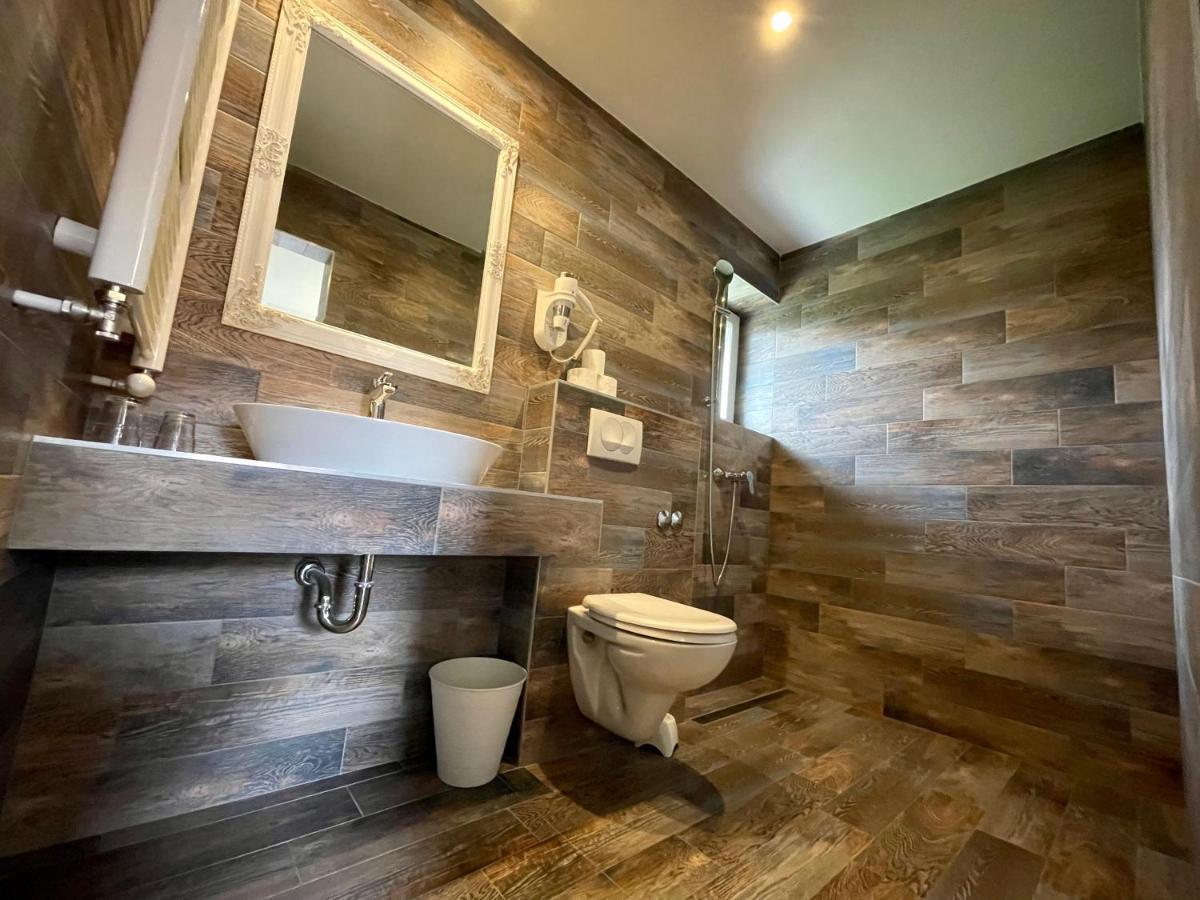 Gec Hotel Zapresic Bagian luar foto