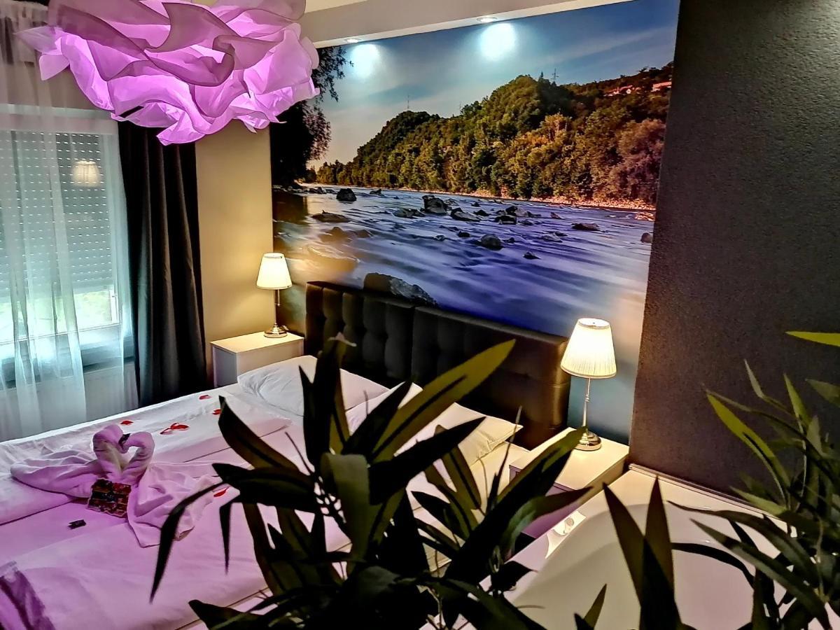 Gec Hotel Zapresic Bagian luar foto