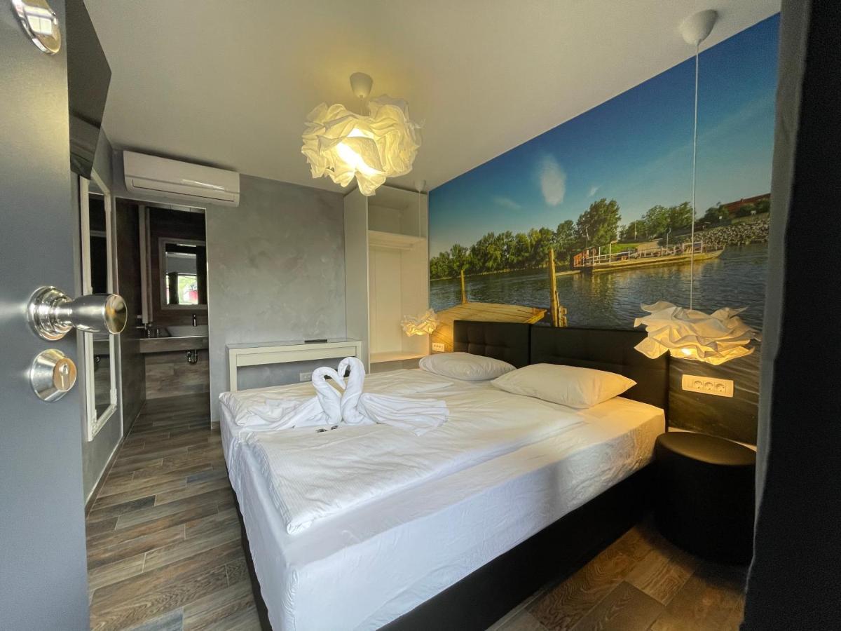 Gec Hotel Zapresic Bagian luar foto