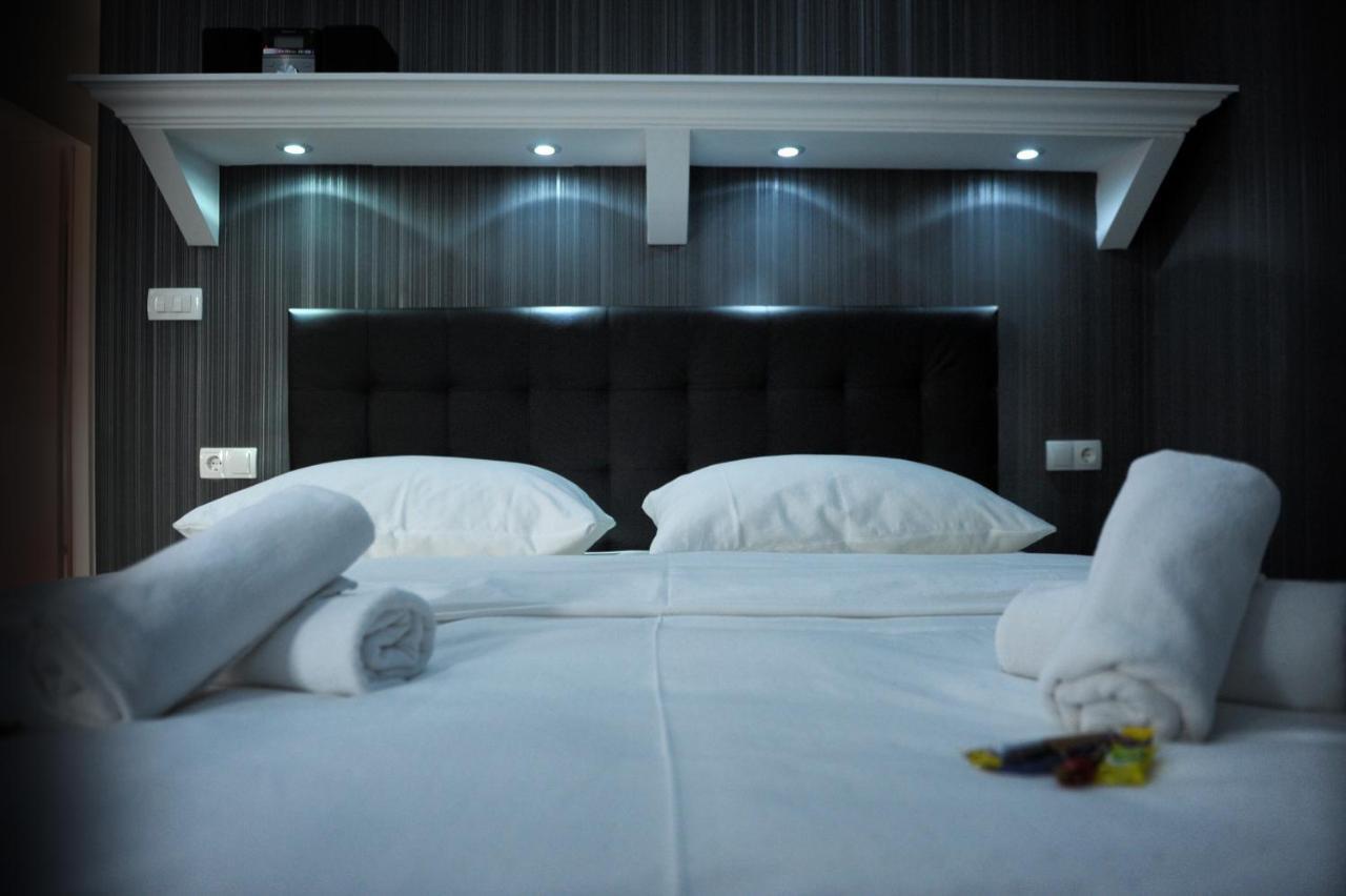Gec Hotel Zapresic Bagian luar foto
